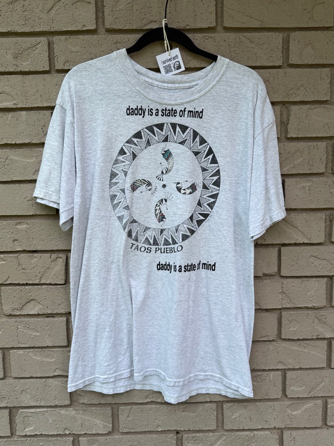 daddy taos paris tee