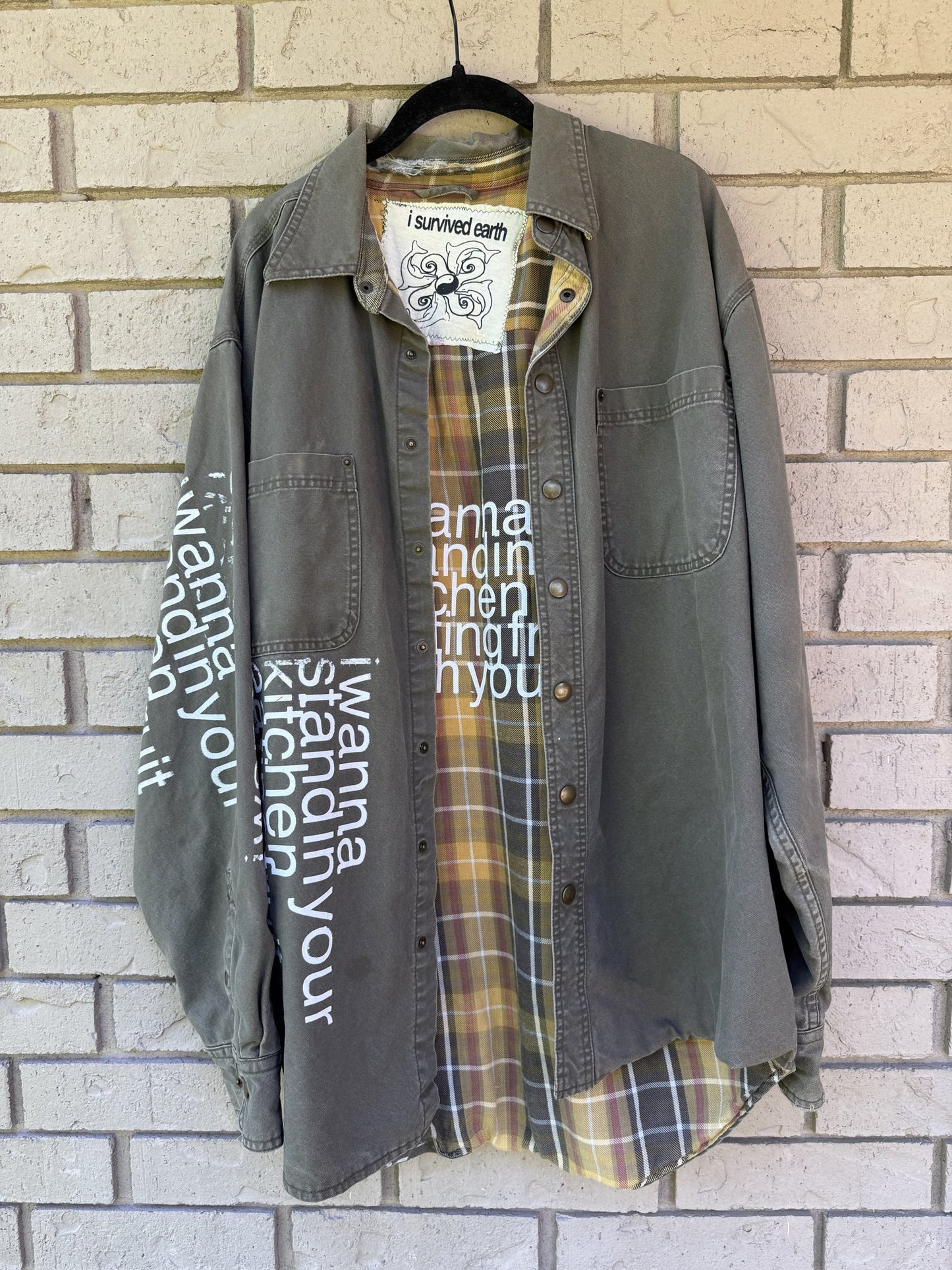 kitchen poem button up