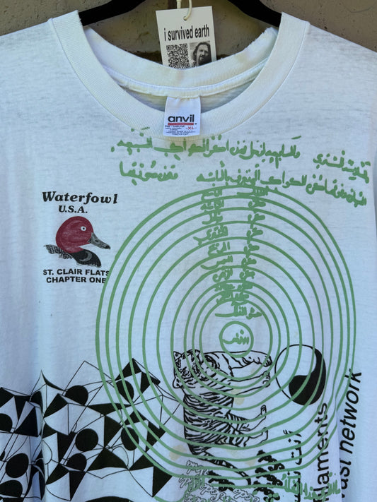 waterfowl thrashed tee