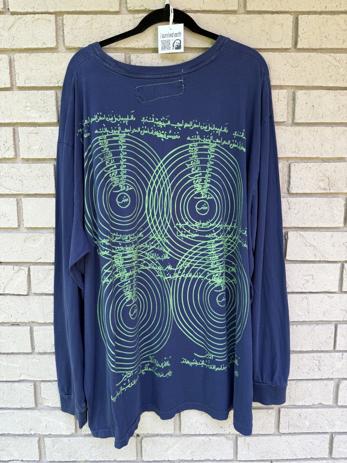 circles long sleeve