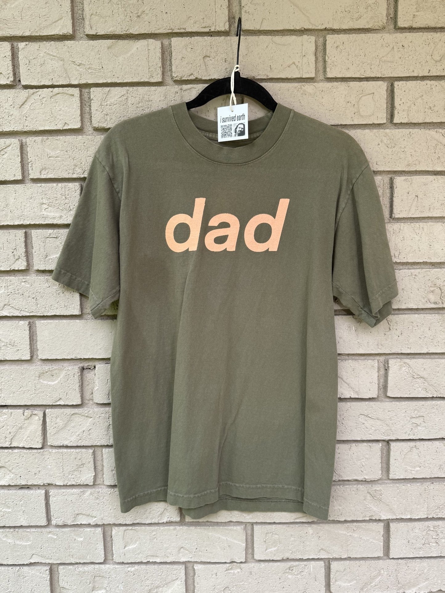 dad tee