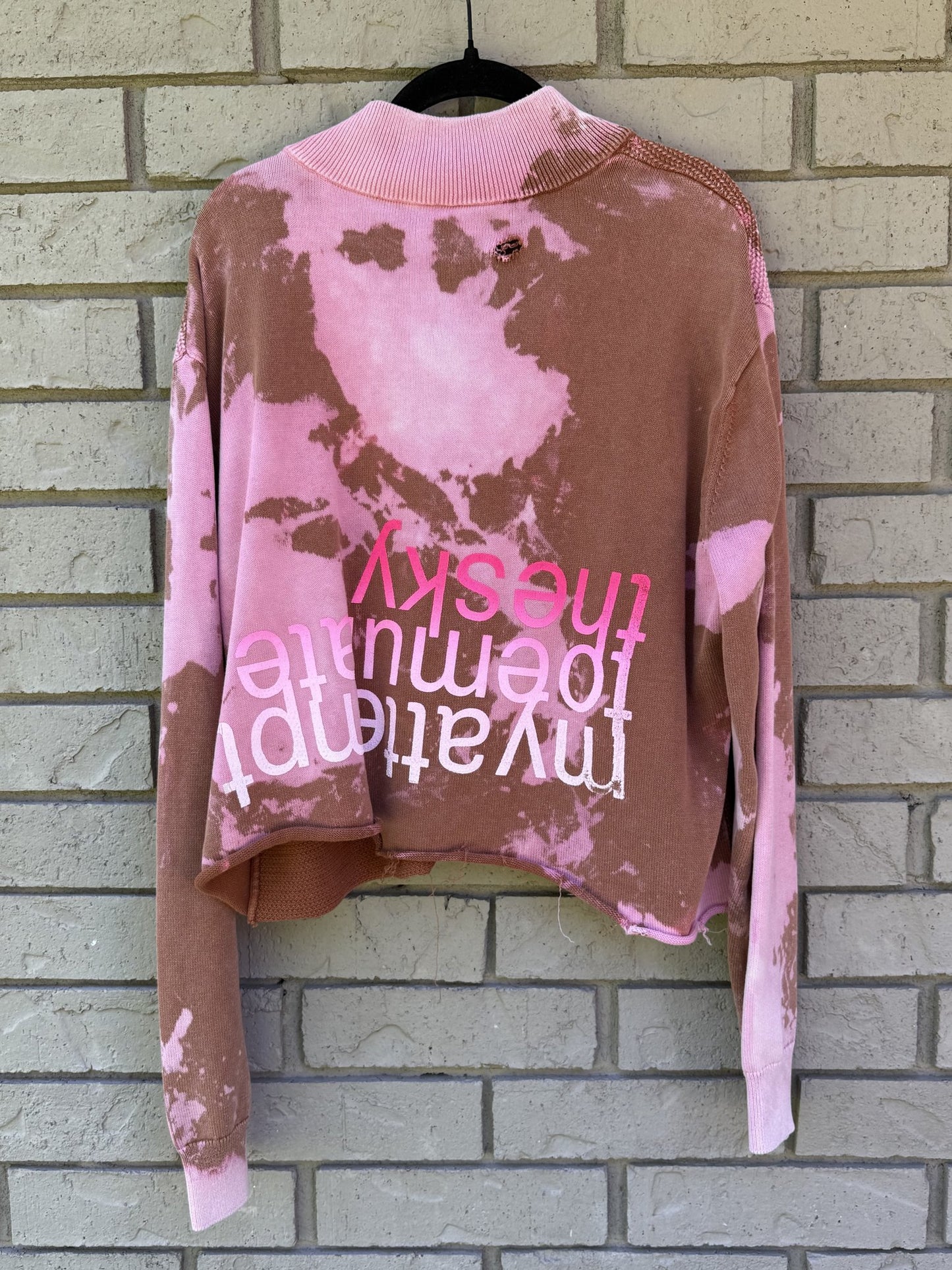 bleachy beachy sweater