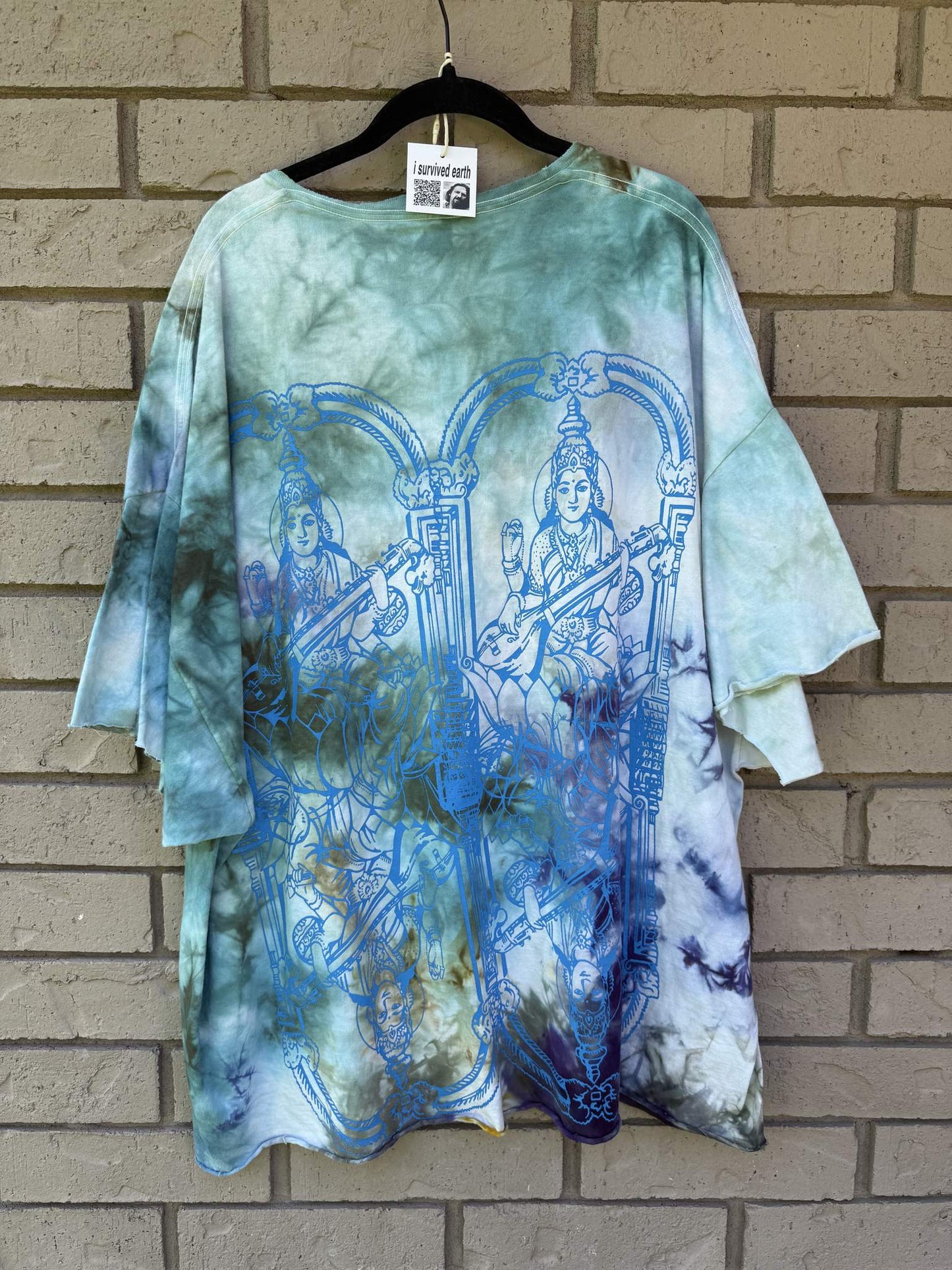 sarasvati tie dye tee
