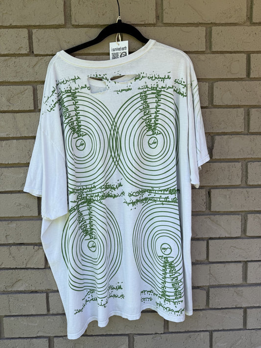 circles thrashy tee