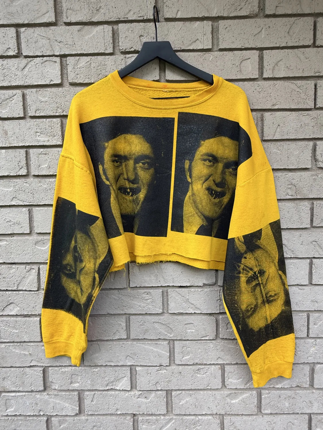 yellow_chrome.tooth_crop